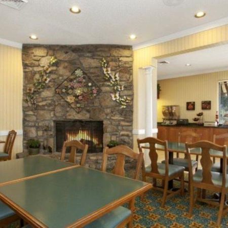 Comfort Inn River Ridge Asheville Esterno foto