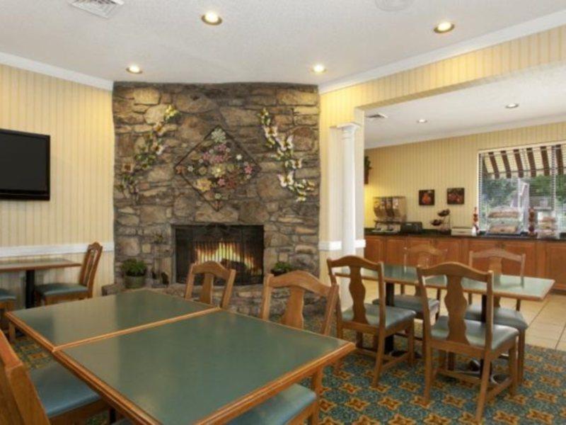 Comfort Inn River Ridge Asheville Esterno foto